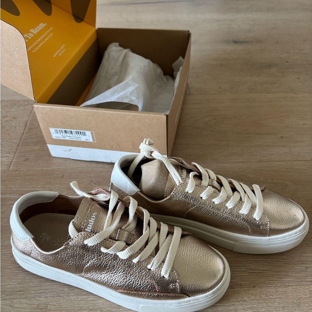 Women's Soludos Ibiza Platform Sneaker size 7 NWT